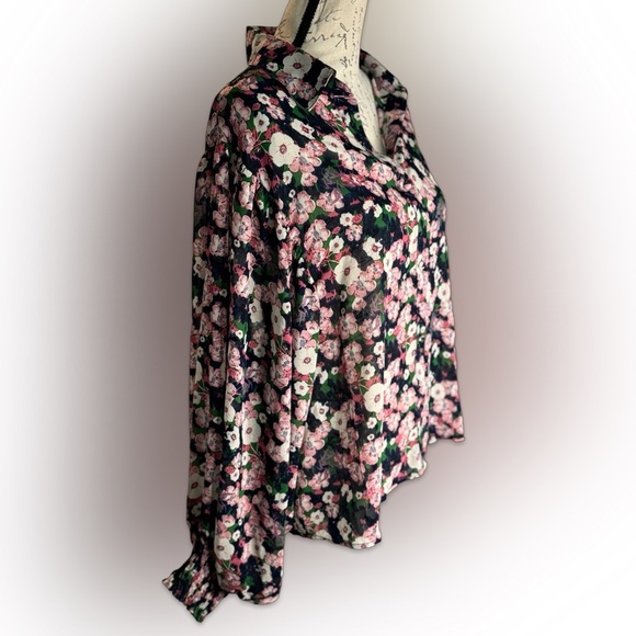 EESome Top - Picture 3 of 7